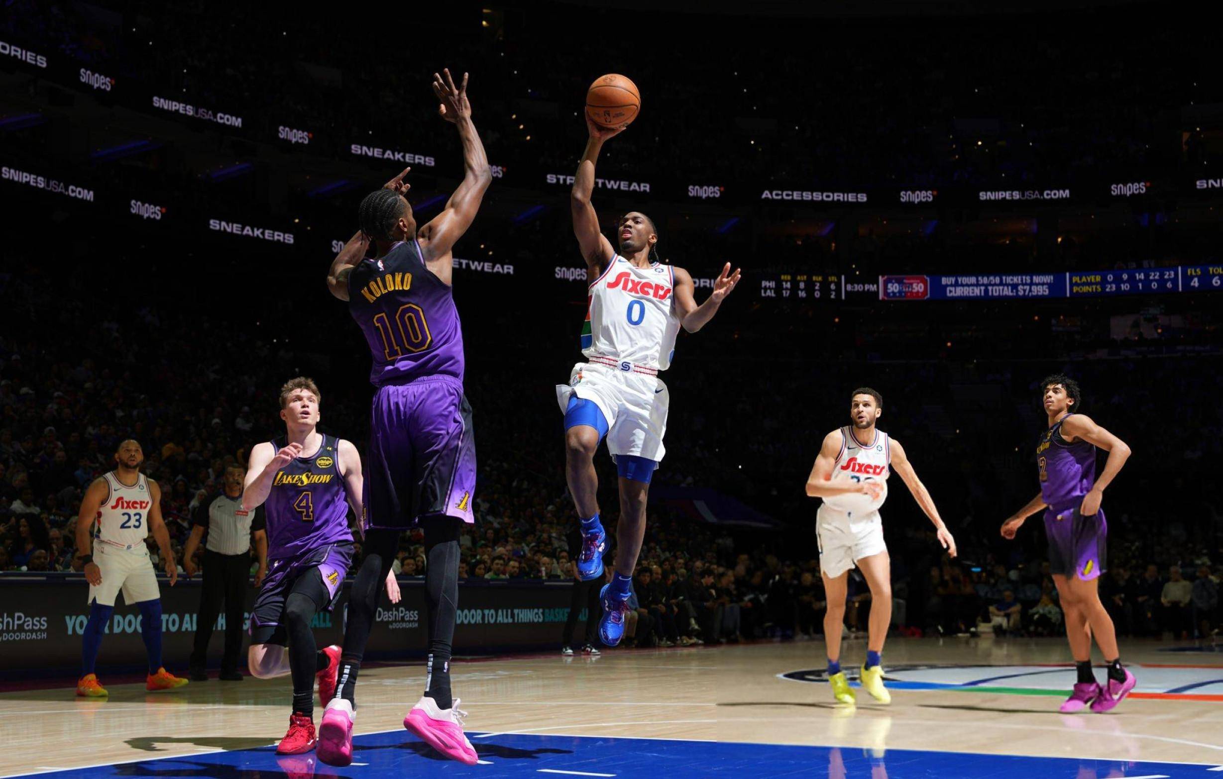 湖人,76人,浓眉哥! 湖人,76人,浓眉哥!