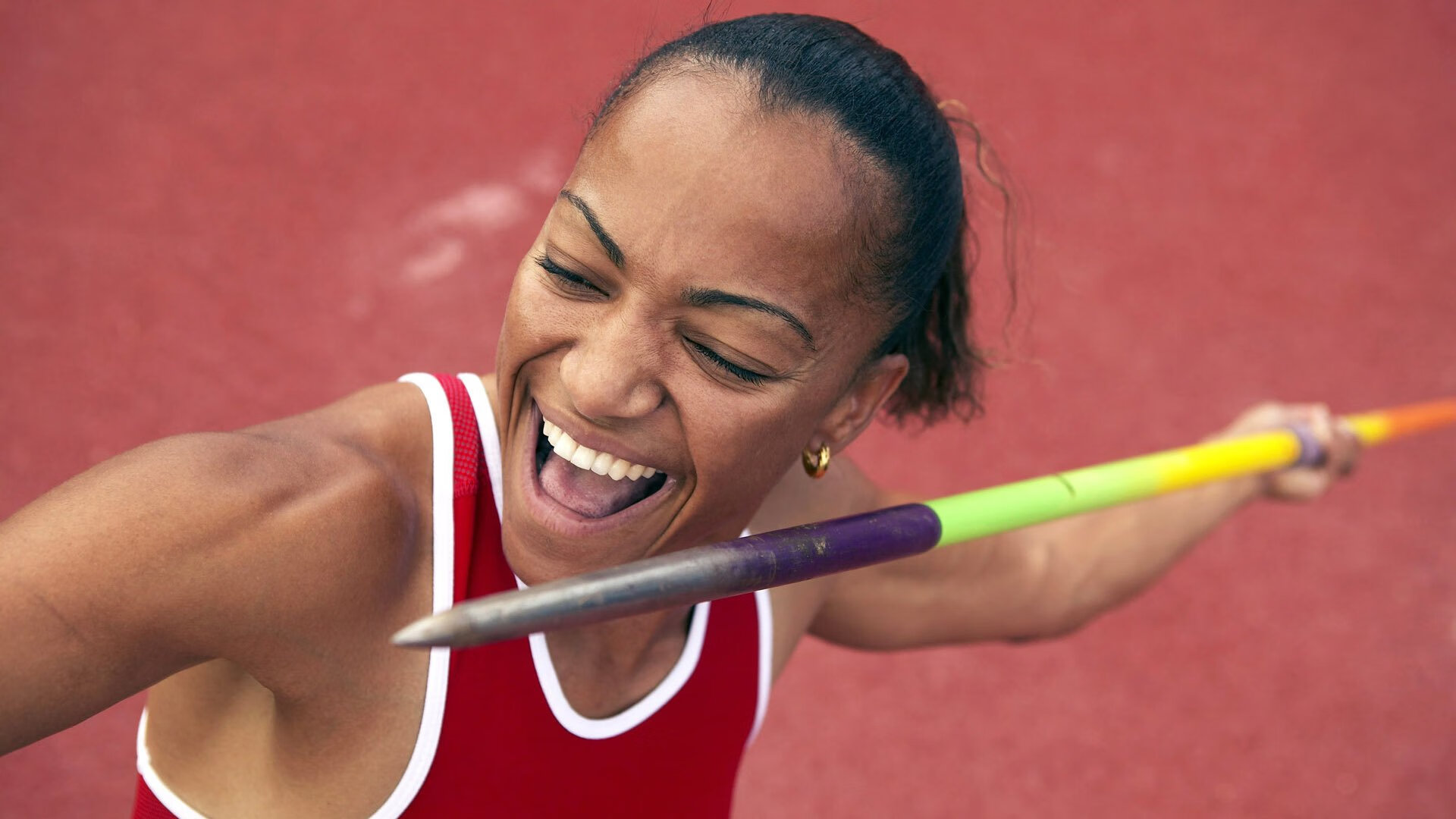 德约科维奇重返赛场,首战状态火爆引发球迷狂热