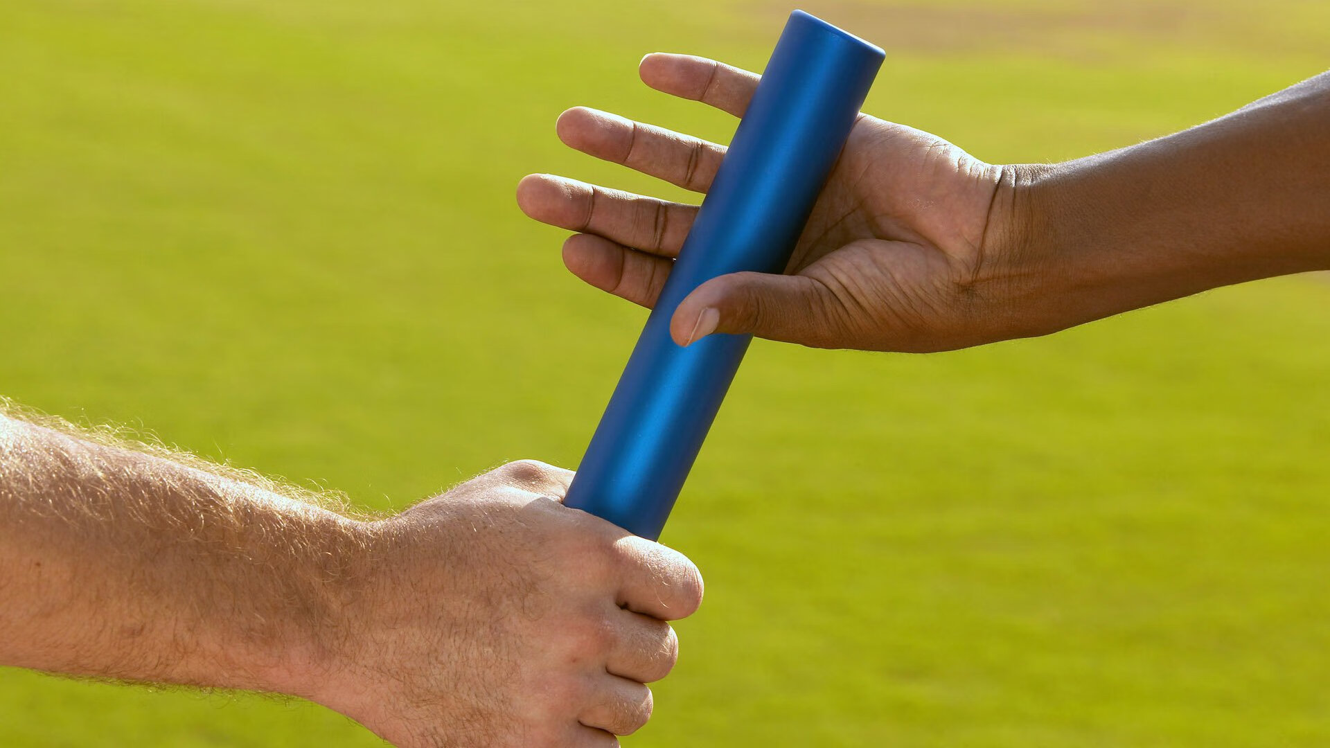 Scout连续五场比赛得分超过败北,切尔西不断突破!赛场气氛高涨